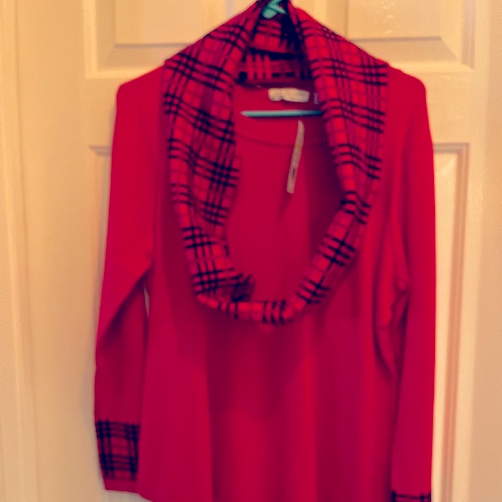 Kim Rogers red sweater with coordinating scarf. Size PXL